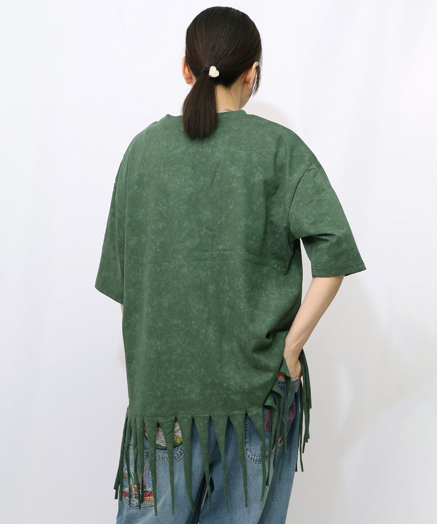 153632：26周年ケーキとネコちゃん柄 フリンジプルオーバーの通販-ScoLar