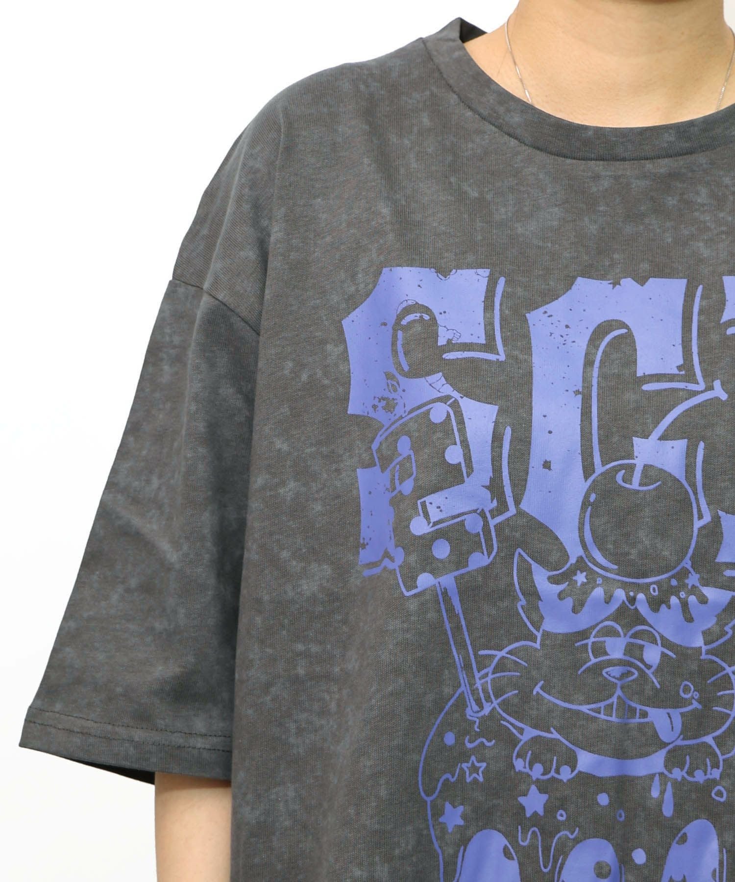 153632：26周年ケーキとネコちゃん柄 フリンジプルオーバーの通販-ScoLar