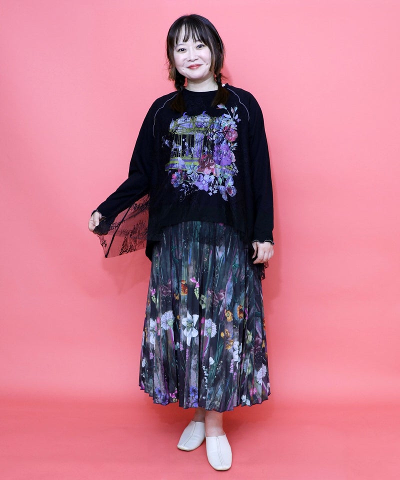 花とメリーゴーランド柄レース重ねロンT-2