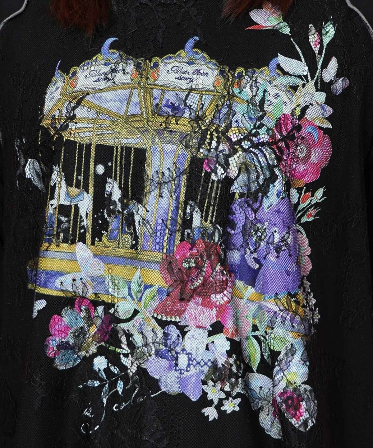 花とメリーゴーランド柄レース重ねロンT-6