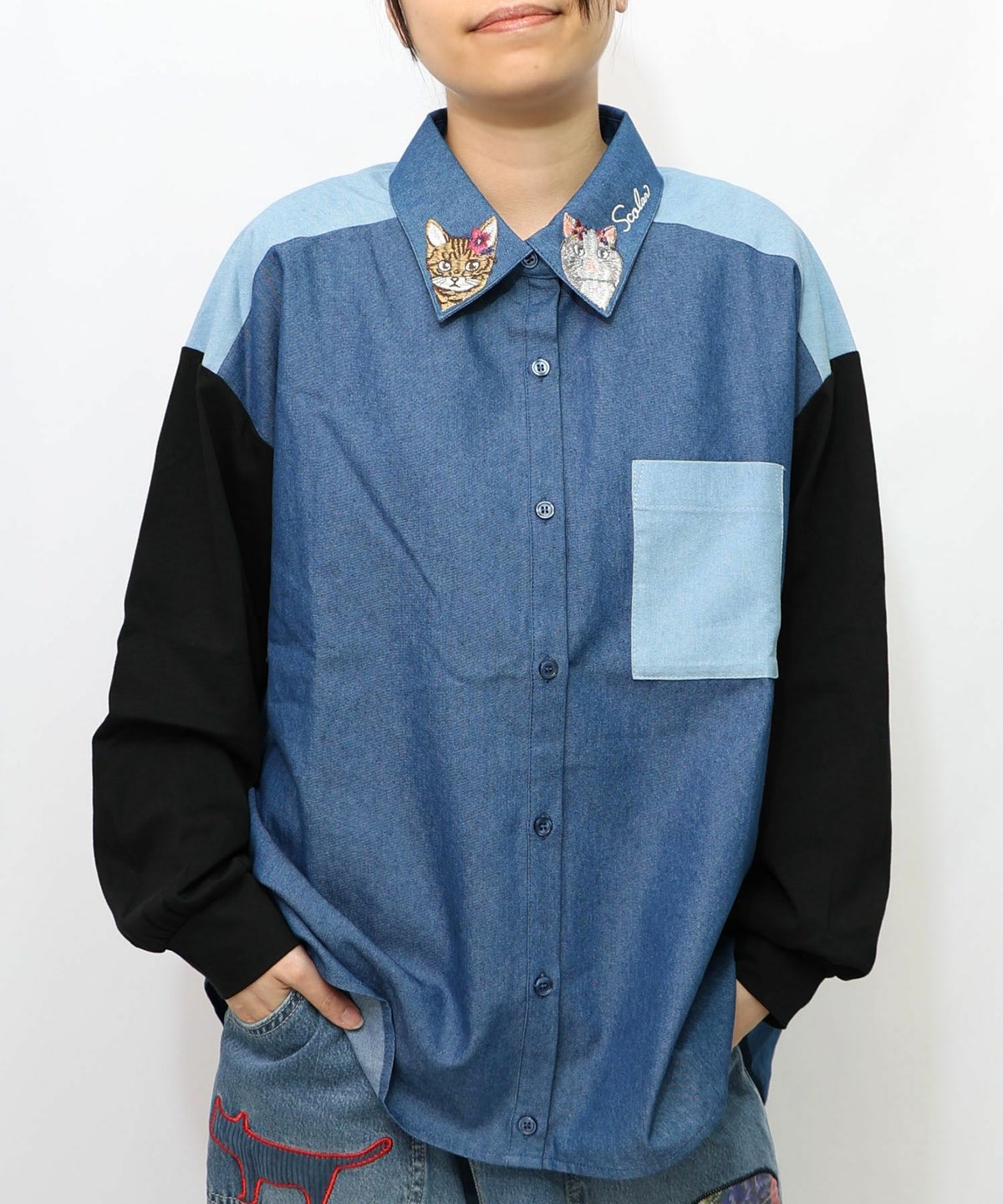 ネコ刺繍襟シャンブレーシャツ-16