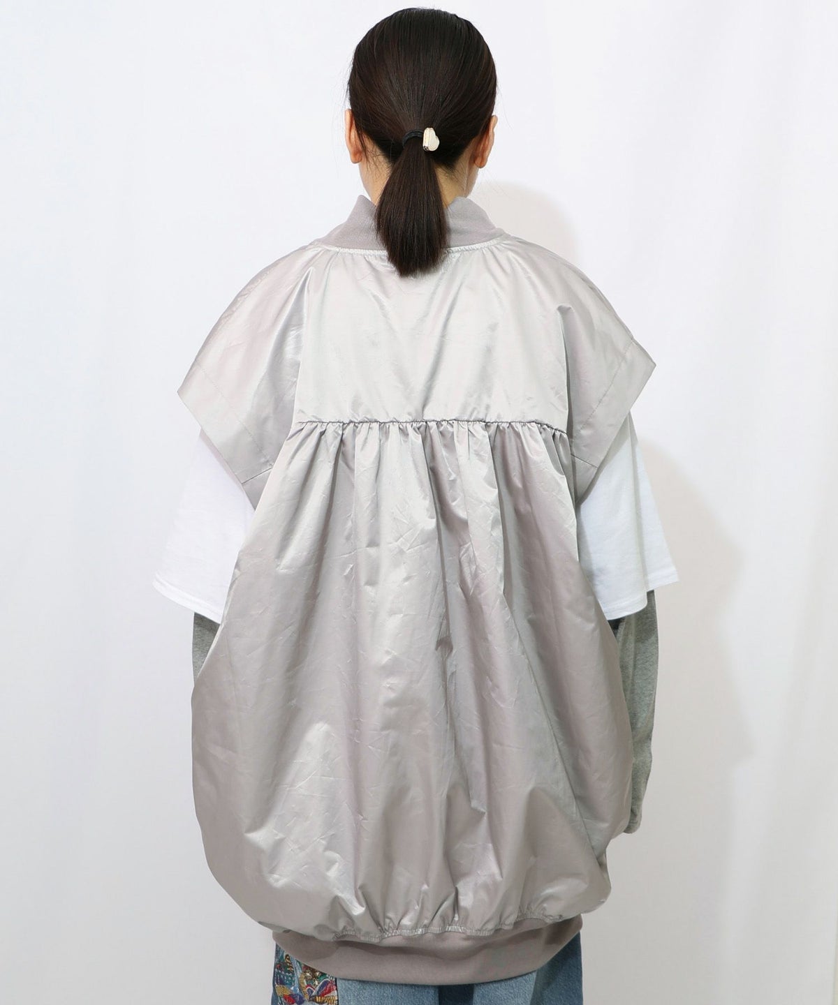 メルヘン柄ラメプリントベスト-11