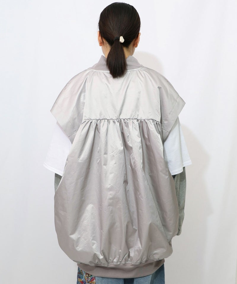 メルヘン柄ラメプリントベスト-11