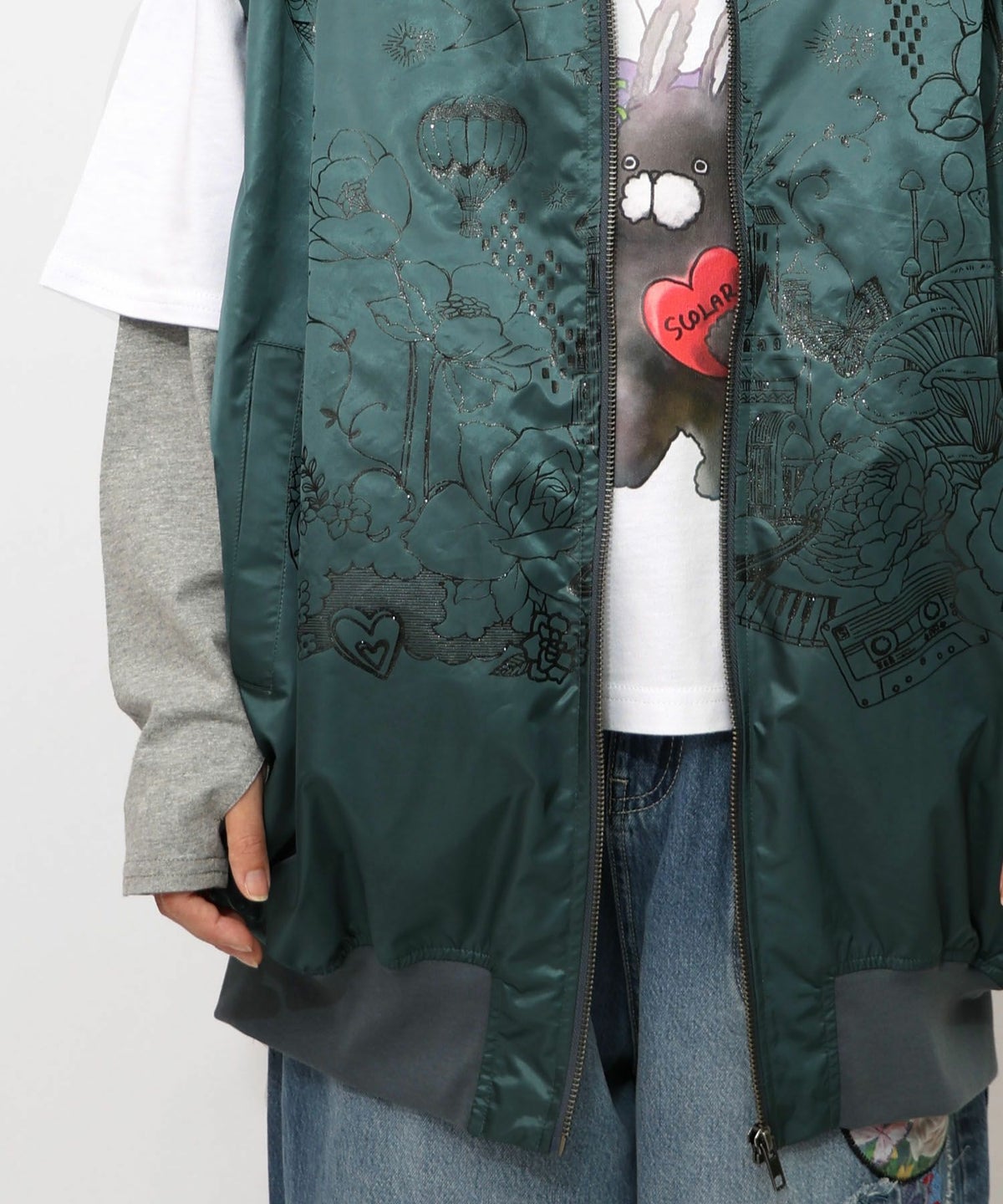 メルヘン柄ラメプリントベスト-23