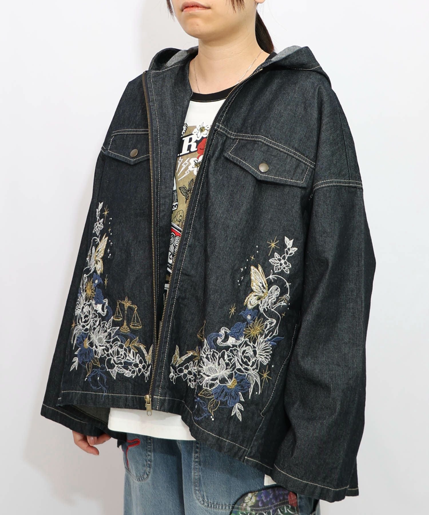 553212：星座モチーフ刺繍 デニムブルゾンの通販-ScoLar