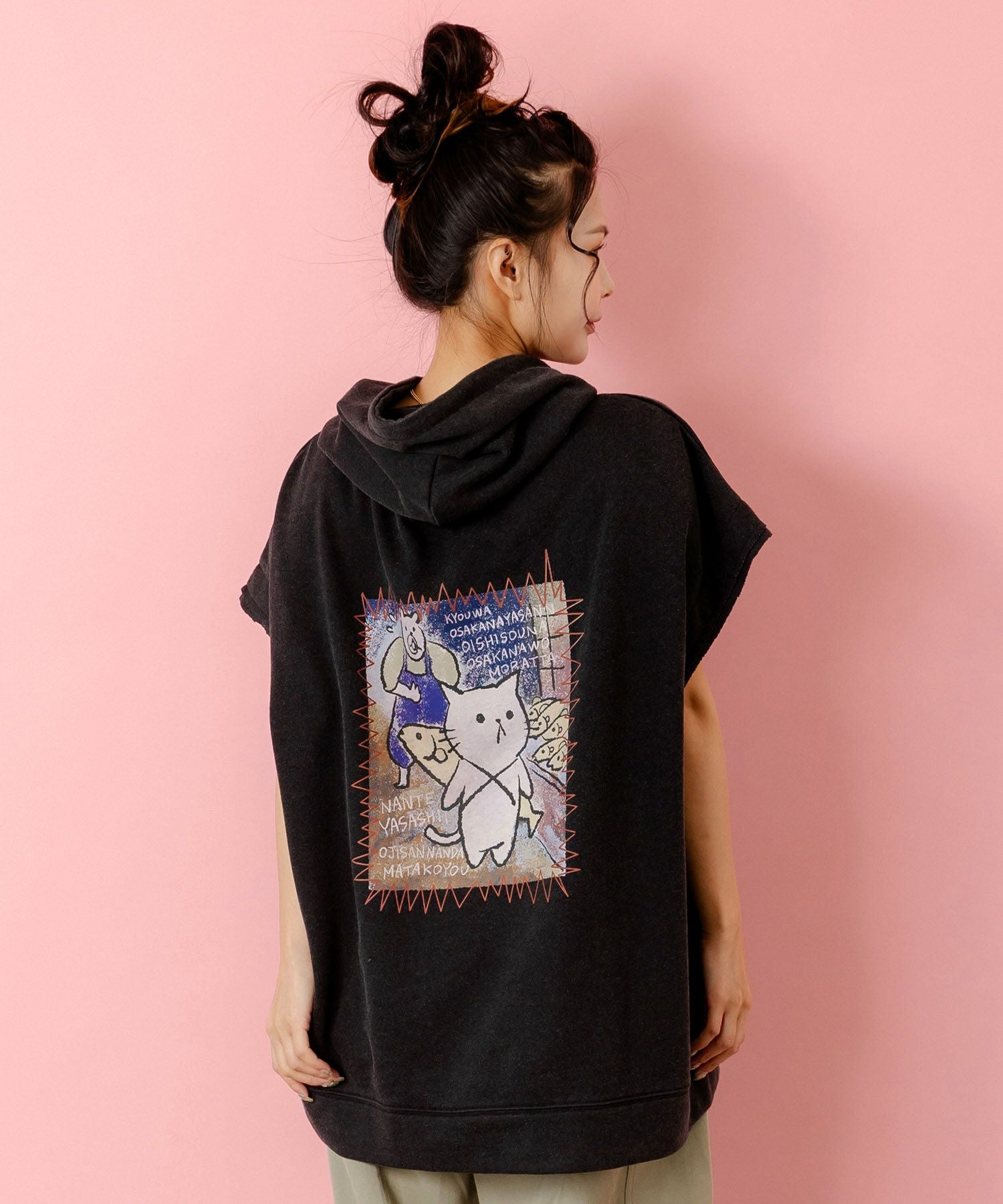 353106：魚屋さんとネコ柄 ケミカル加工ノースリーブパーカーの通販-ScoLar