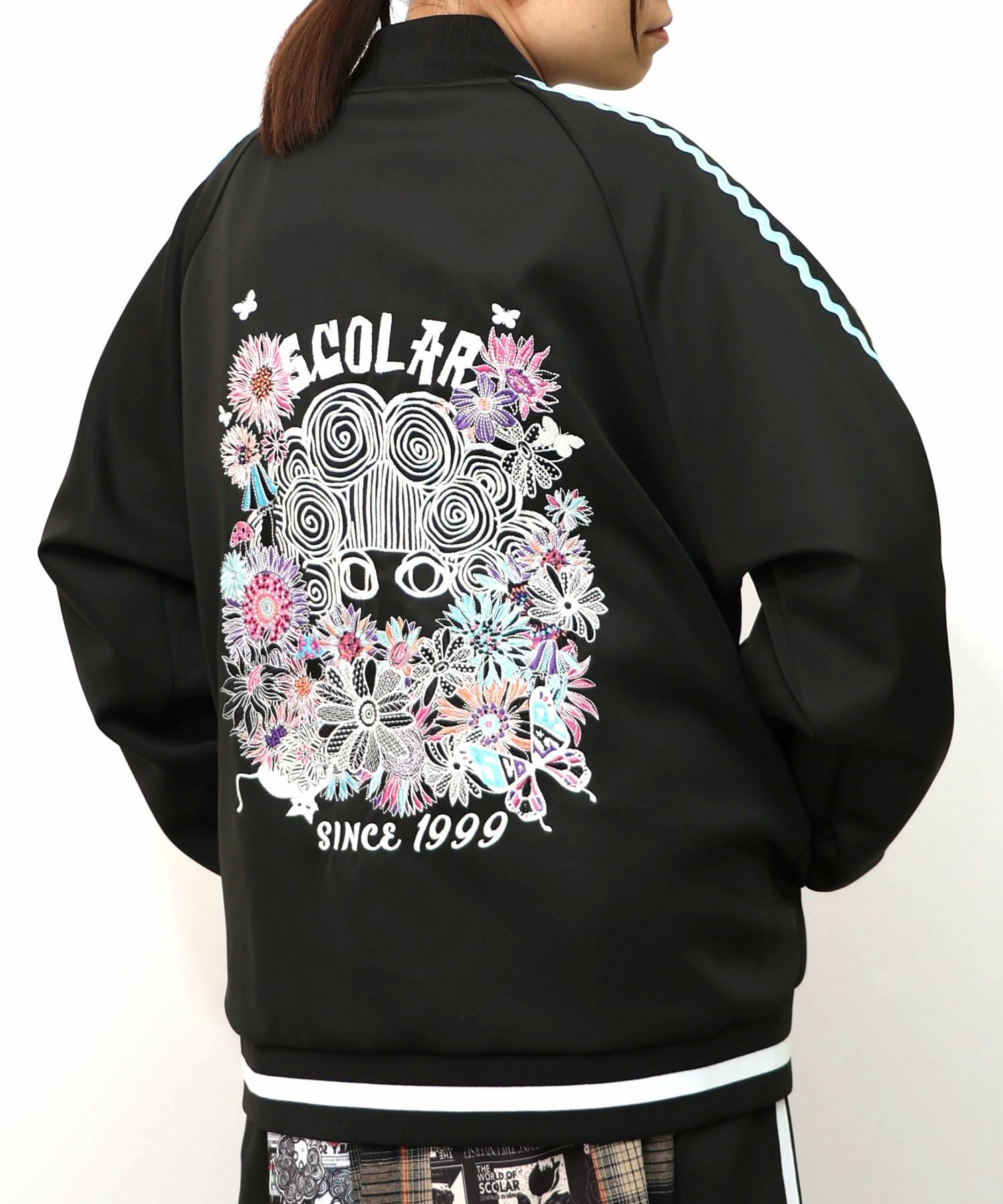 153621：花とスカラー刺繍 ジャージブルゾンの通販-ScoLar