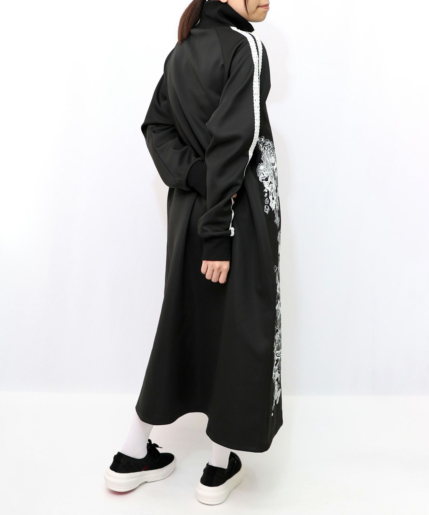 153620：風景柄ハーフジップジャージワンピースの通販-ScoLar