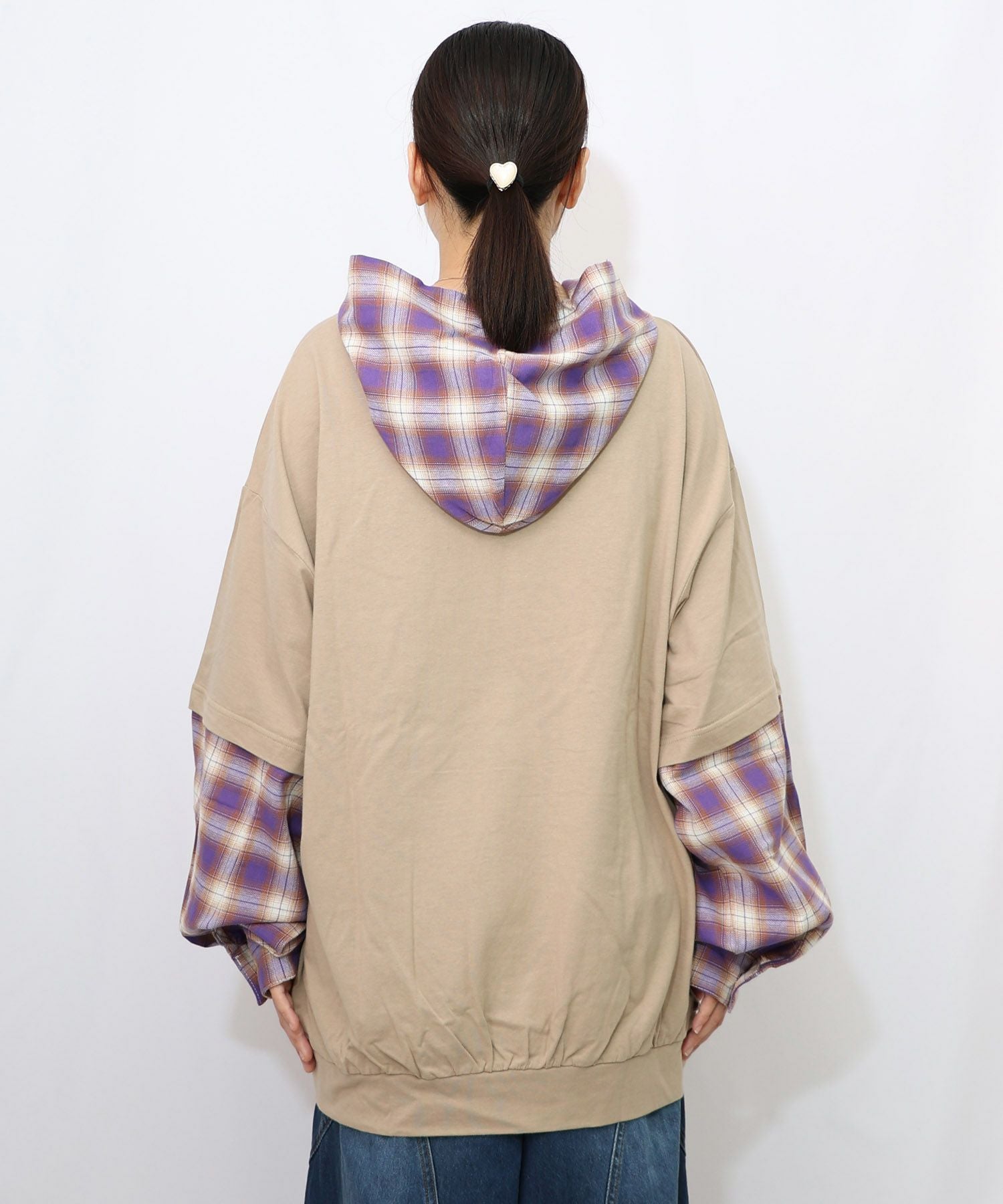 353112：ネコとラビルのチェック柄切替フーデッドプルオーバーの通販