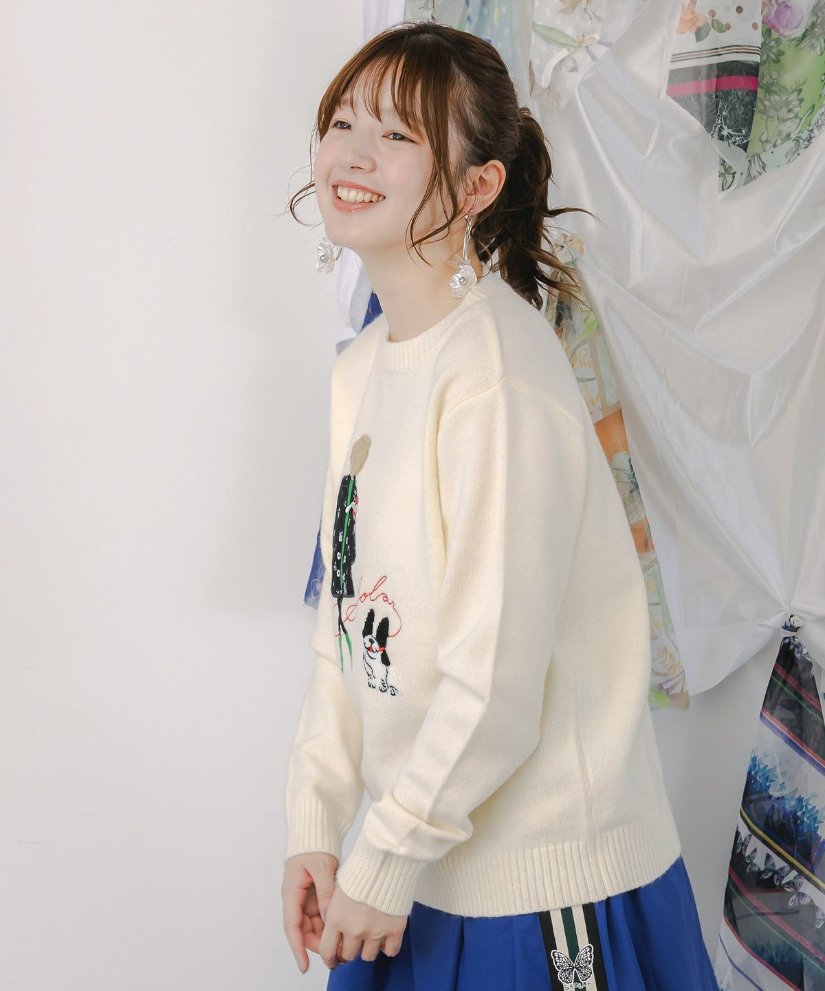 女の子とワンちゃん刺繍アップリケ ニットプルオーバー-10