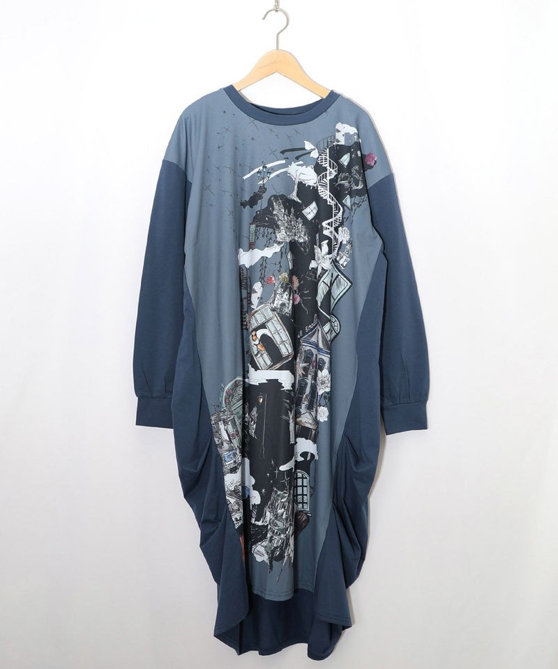 不思議な街柄タック入りワンピース-15