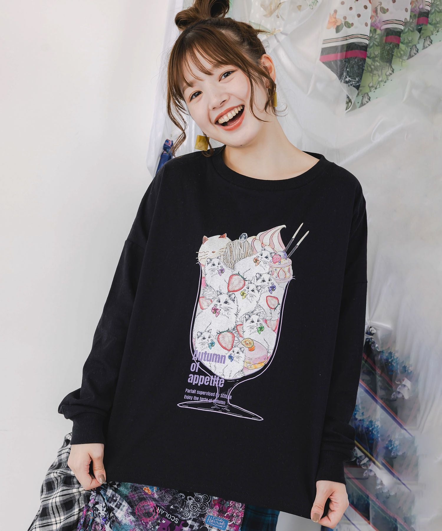 153663：いちご猫パフェプリントロンTの通販-ScoLar