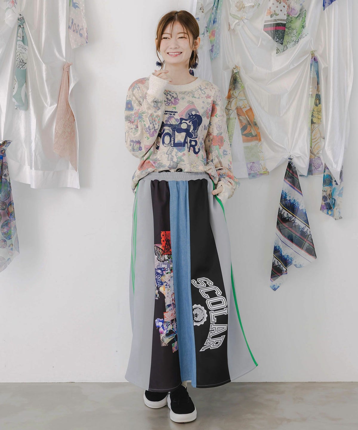 花と音楽のスウェットプルオーバー-2