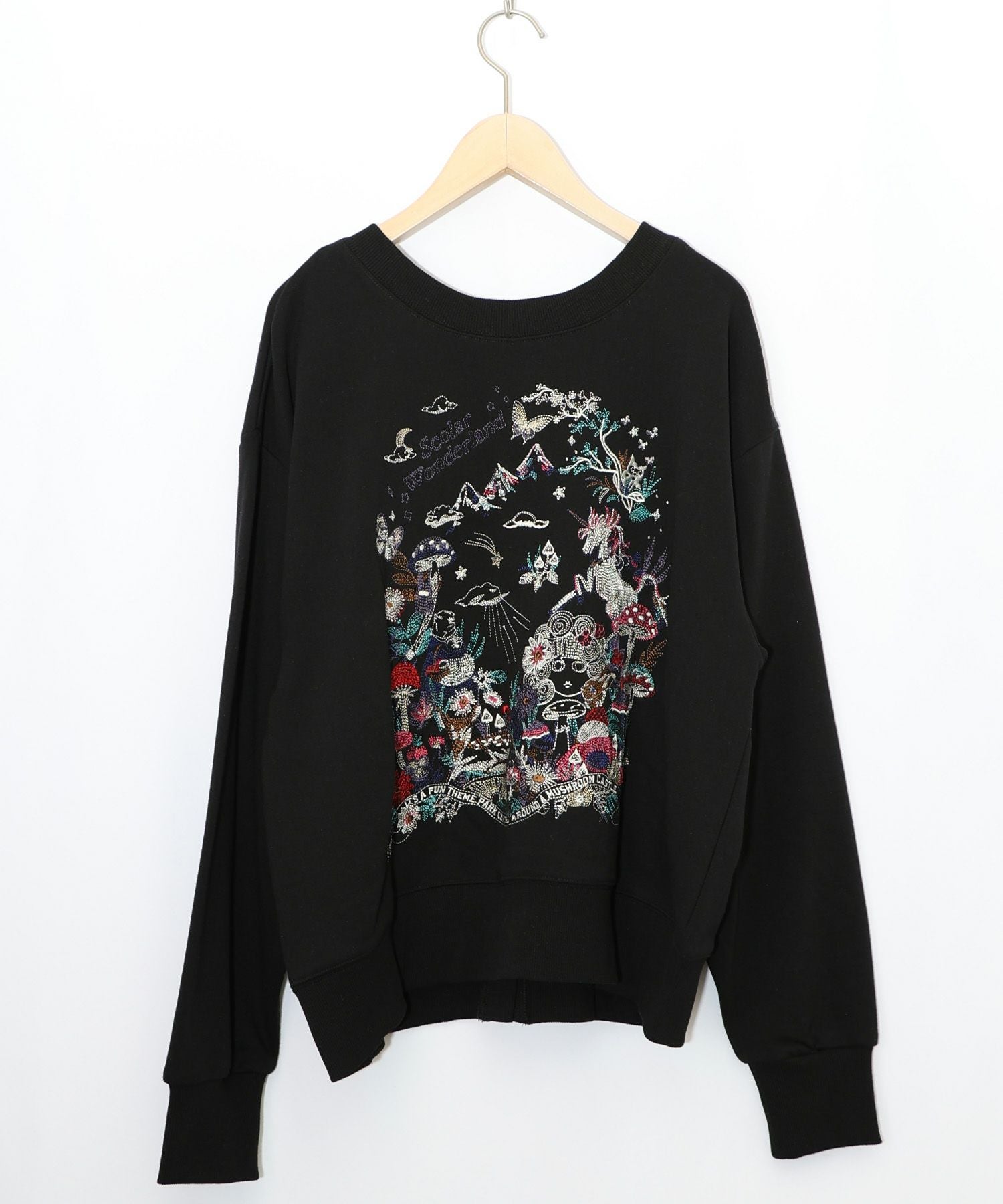 153643：フェアリーテイル刺繍 2WAYプルオーバーの通販-ScoLar