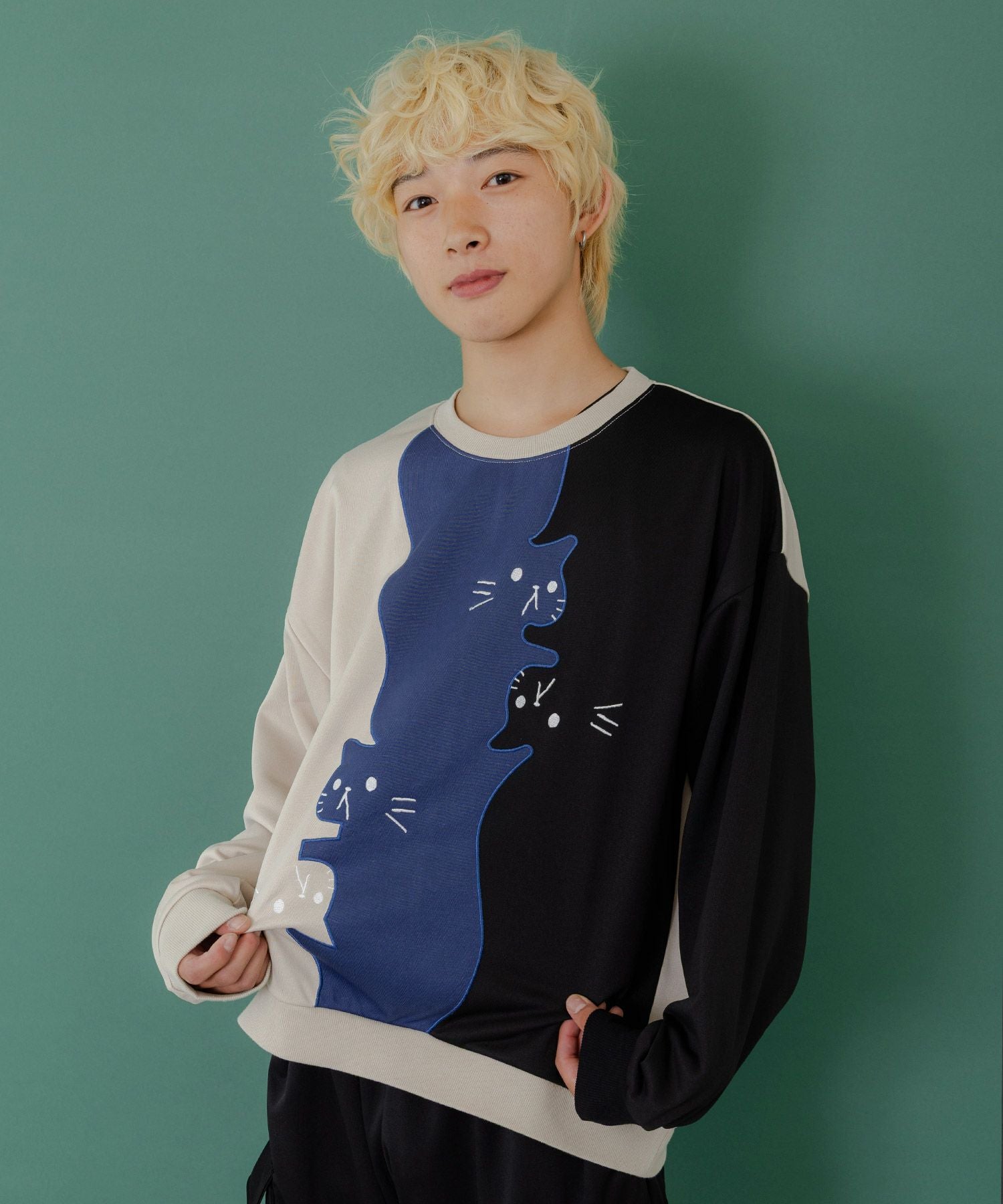 353116：ネコバイカラー切替プルオーバーの通販-ScoLar