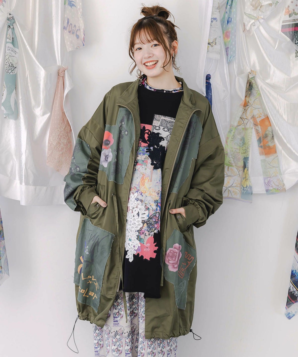 花のアップリケロングブルゾン-3