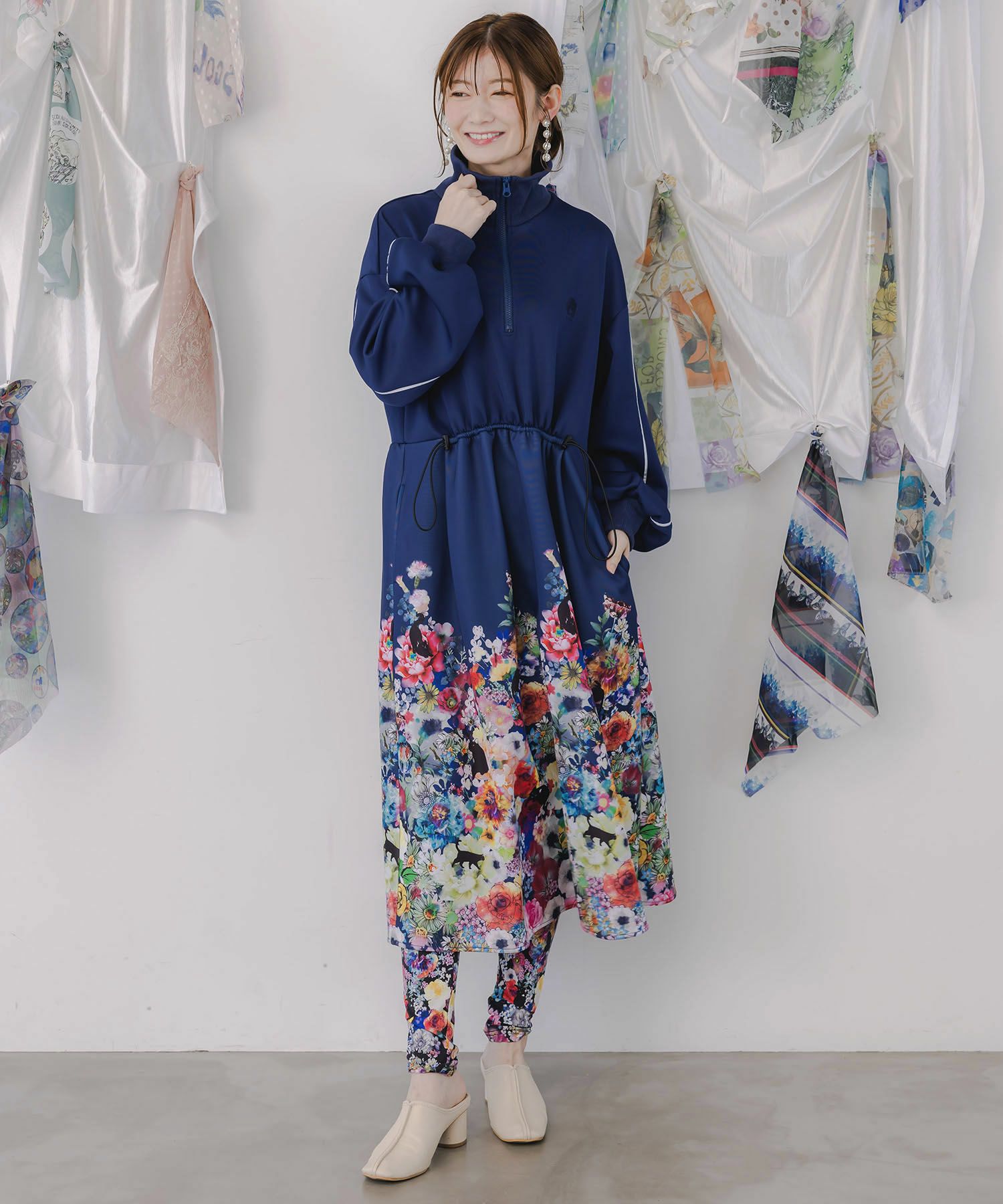 153642：スカラー総柄レギンスの通販-ScoLar