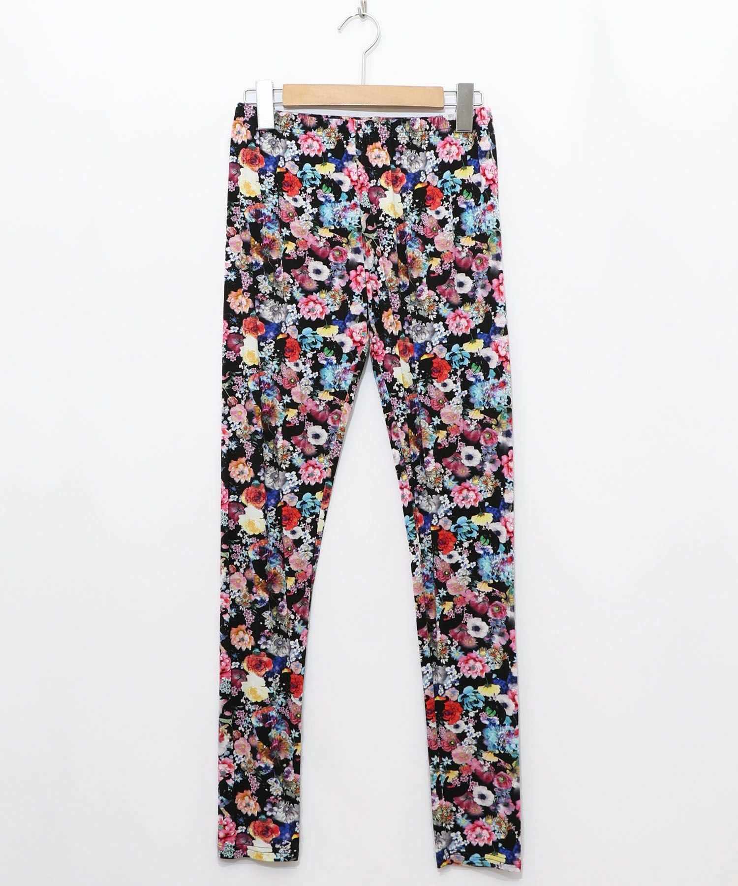 153642：スカラー総柄レギンスの通販-ScoLar