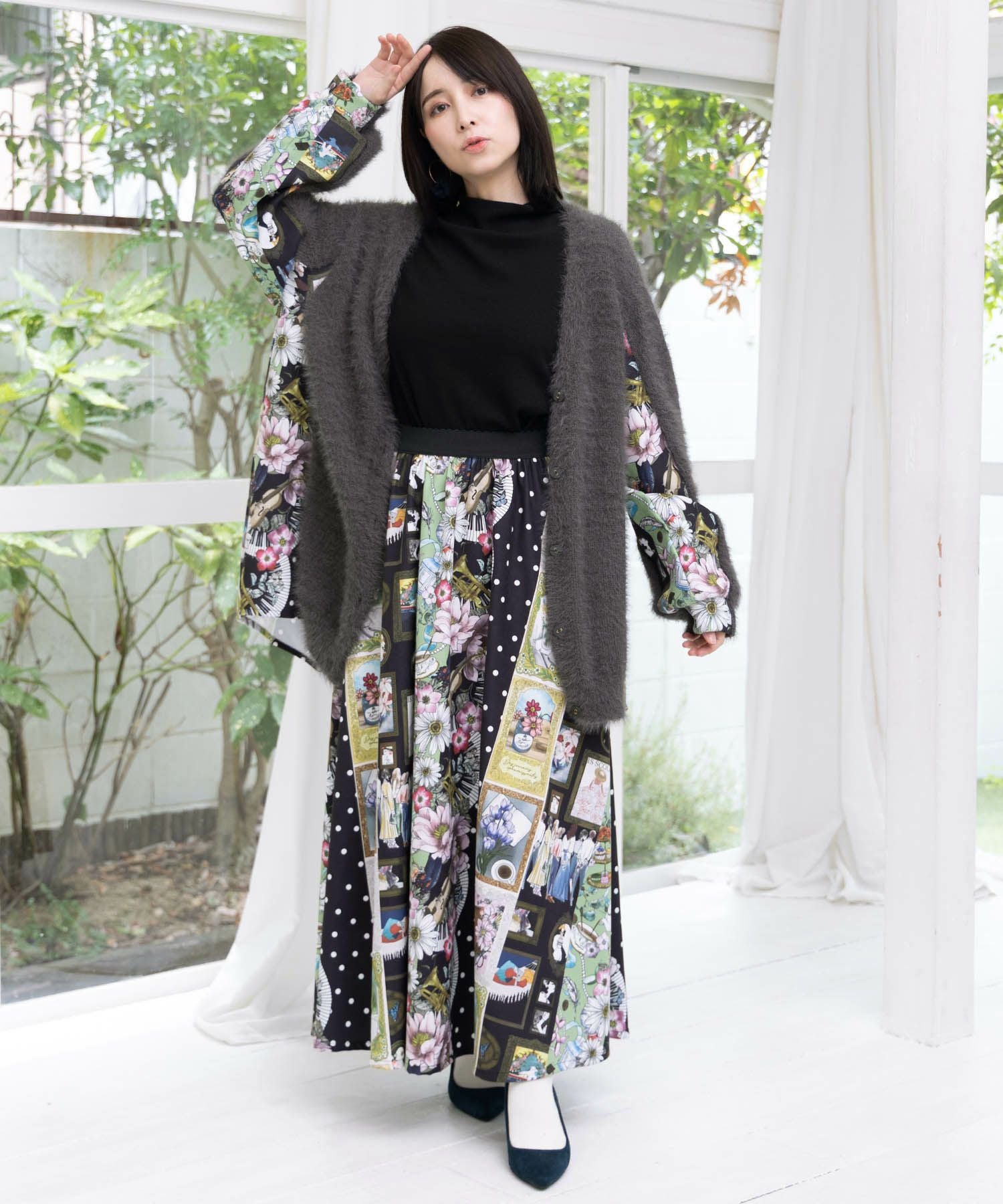 553255：芸術と音楽と花のコラージュ柄ロングカーディガンの通販-ScoLar