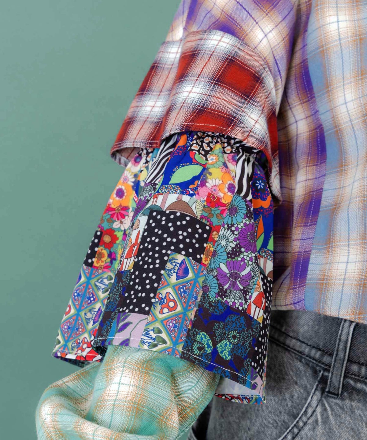 チェックと総柄のアシメパッチワークシャツ-9