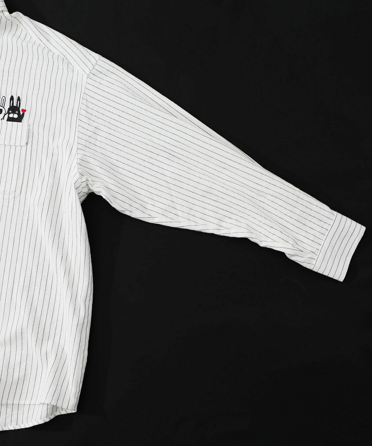 ひょっこりParity刺繍のストライプシャツ-52