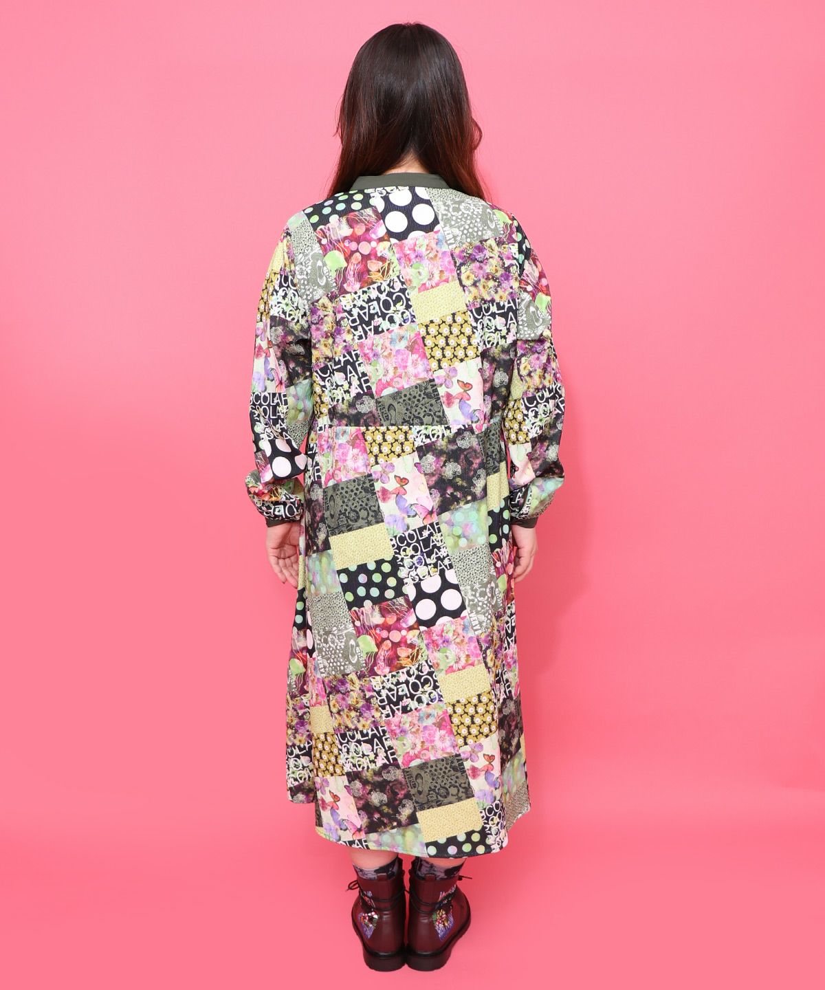 153676：パッチワーク風総柄ドロスト前開きワンピースの通販-ScoLar