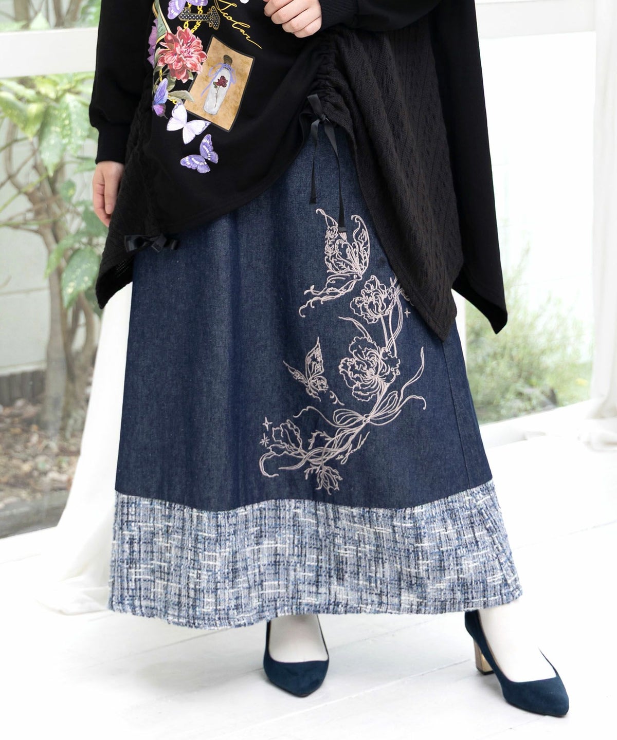 ラメツイード切替 花蝶刺繍デニムスカート-1