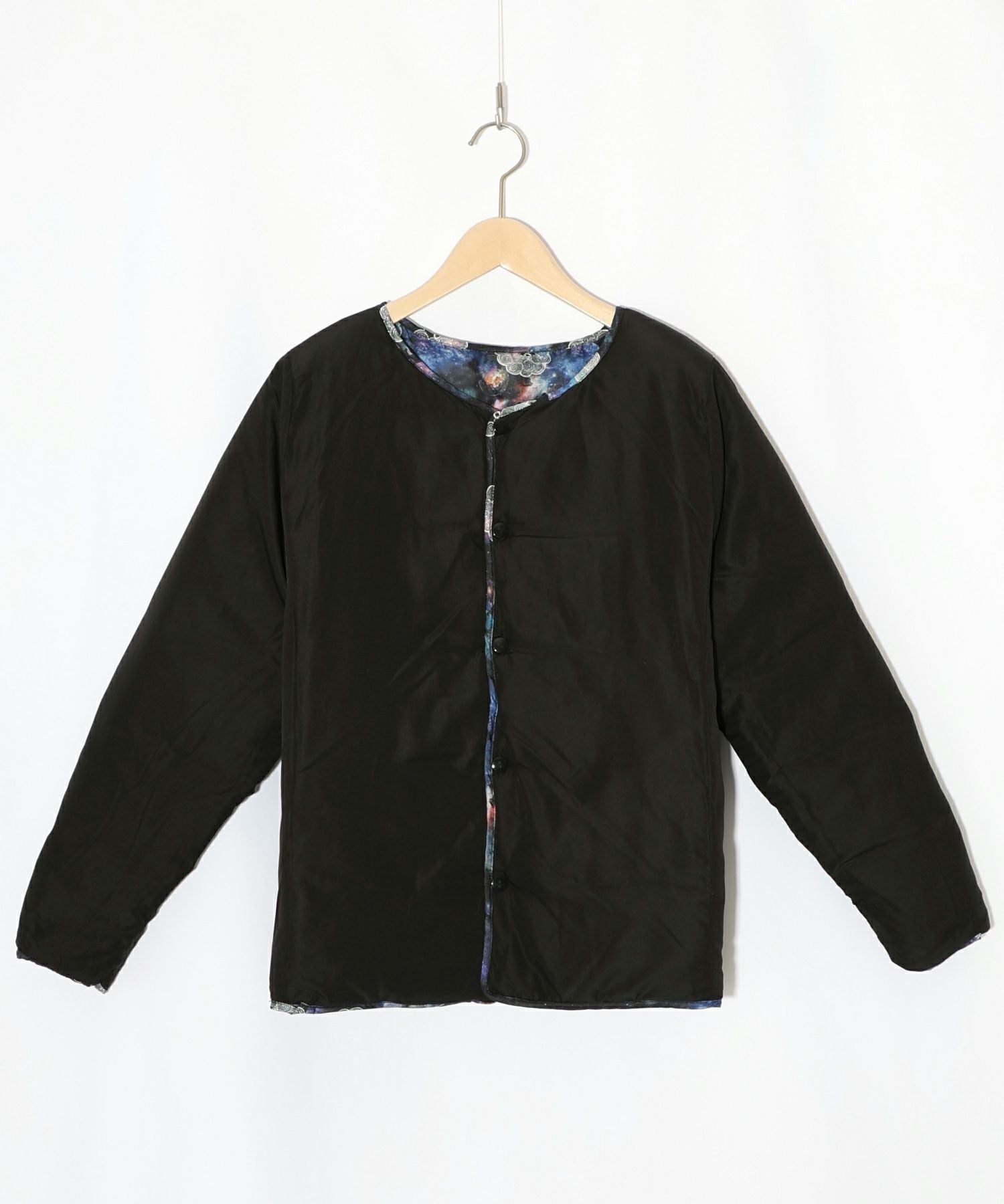 153691：スカラーちゃん×宇宙×ネコ柄リバーシブル中綿ブルゾンの通販