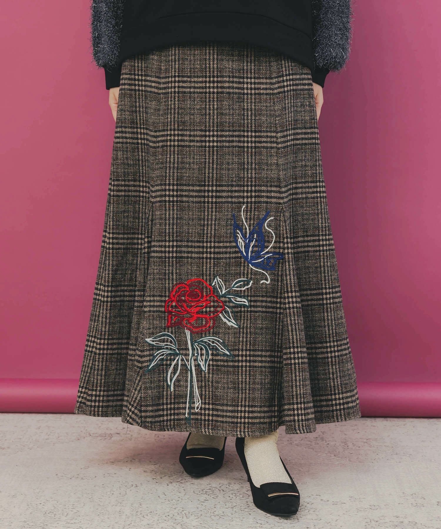 553259：バラ×蝶刺繍起毛 チェックマーメイドスカートの通販-ScoLar