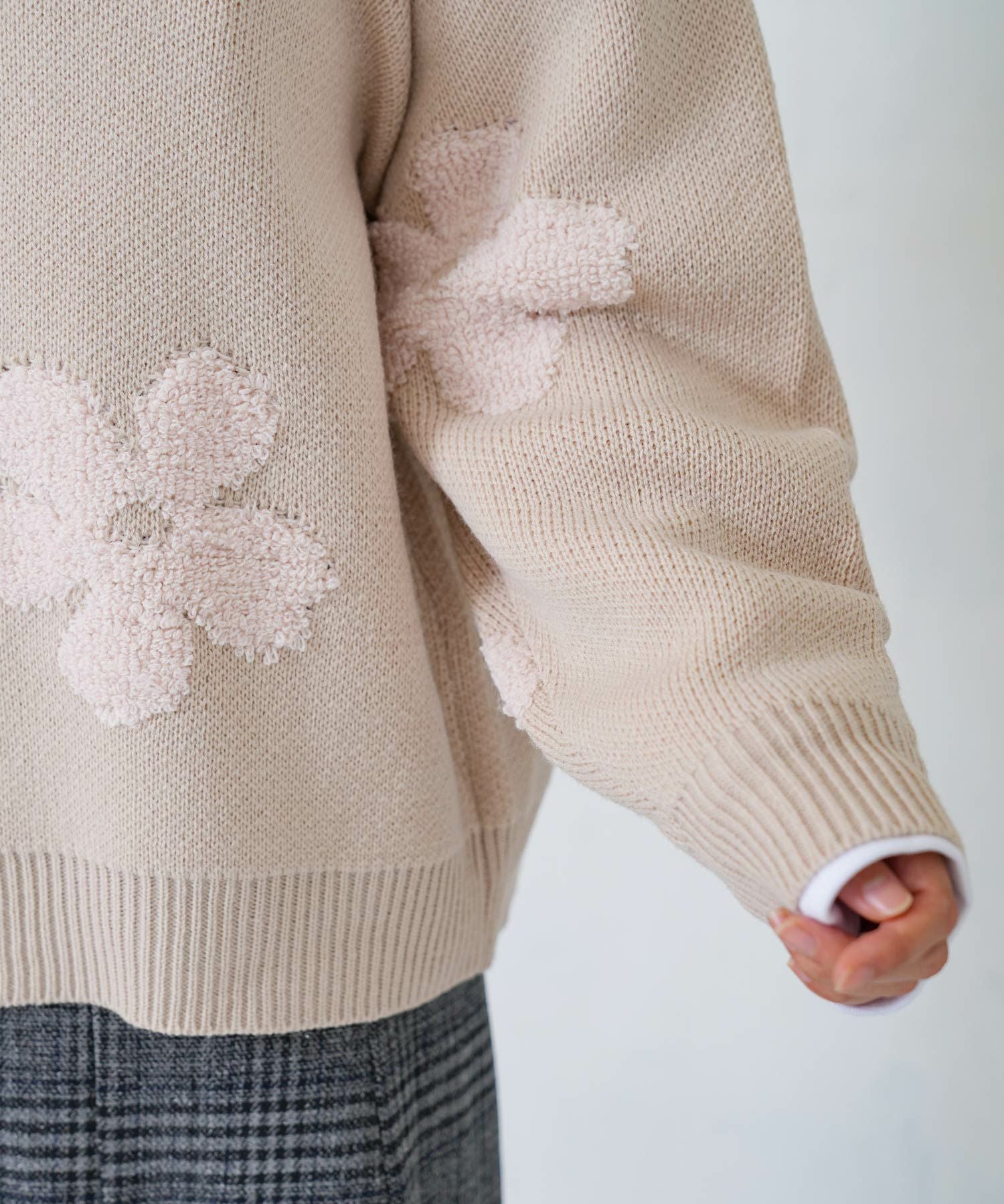 153732：2WAYお花サガラ刺繍ジャガードニットカーディガンの通販-ScoLar