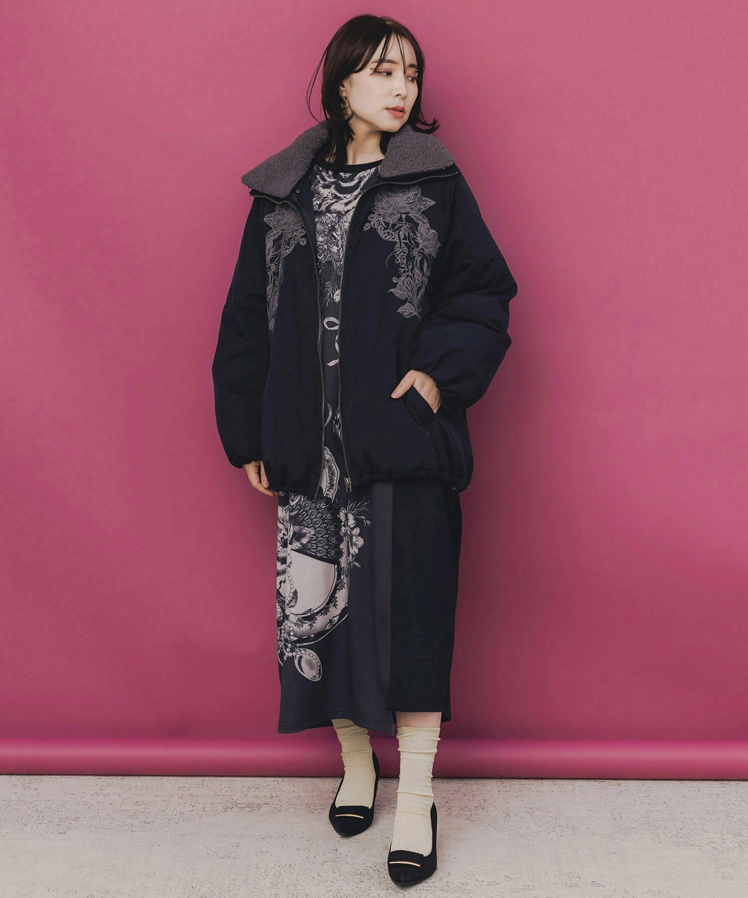 553272：ボア襟取り外し可能 花刺繍中綿ブルゾンの通販-ScoLar