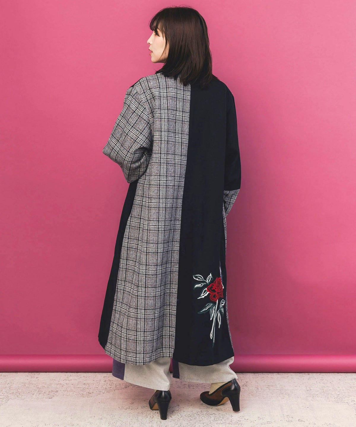 バラ刺繍起毛チェック×蝶レース×フェイクウールコート-4
