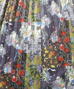 豊穣と繁栄柄スウェードポンチプリーツスカート-8