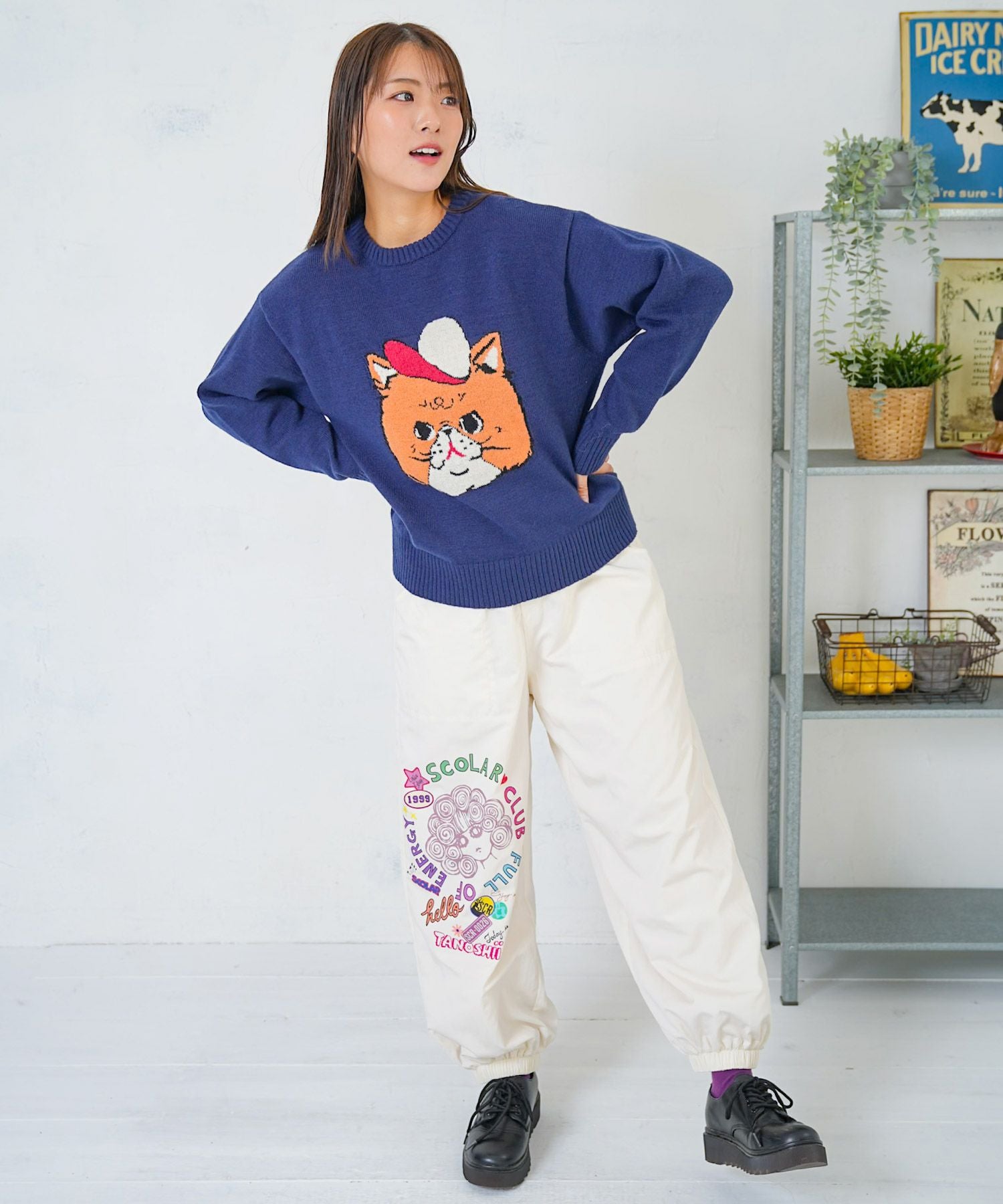 153718：ポップ柄裏フリースあったかナイロンパンツの通販-ScoLar