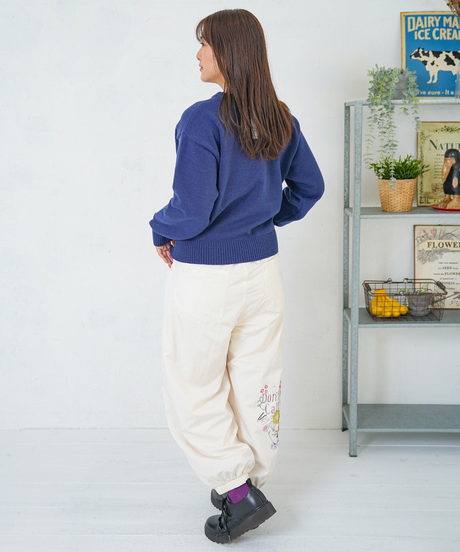 153718：ポップ柄裏フリースあったかナイロンパンツの通販-ScoLar