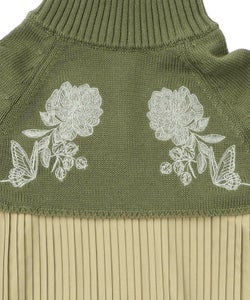 花刺繍ニット×プリーツ異素材切替プルオーバー-13