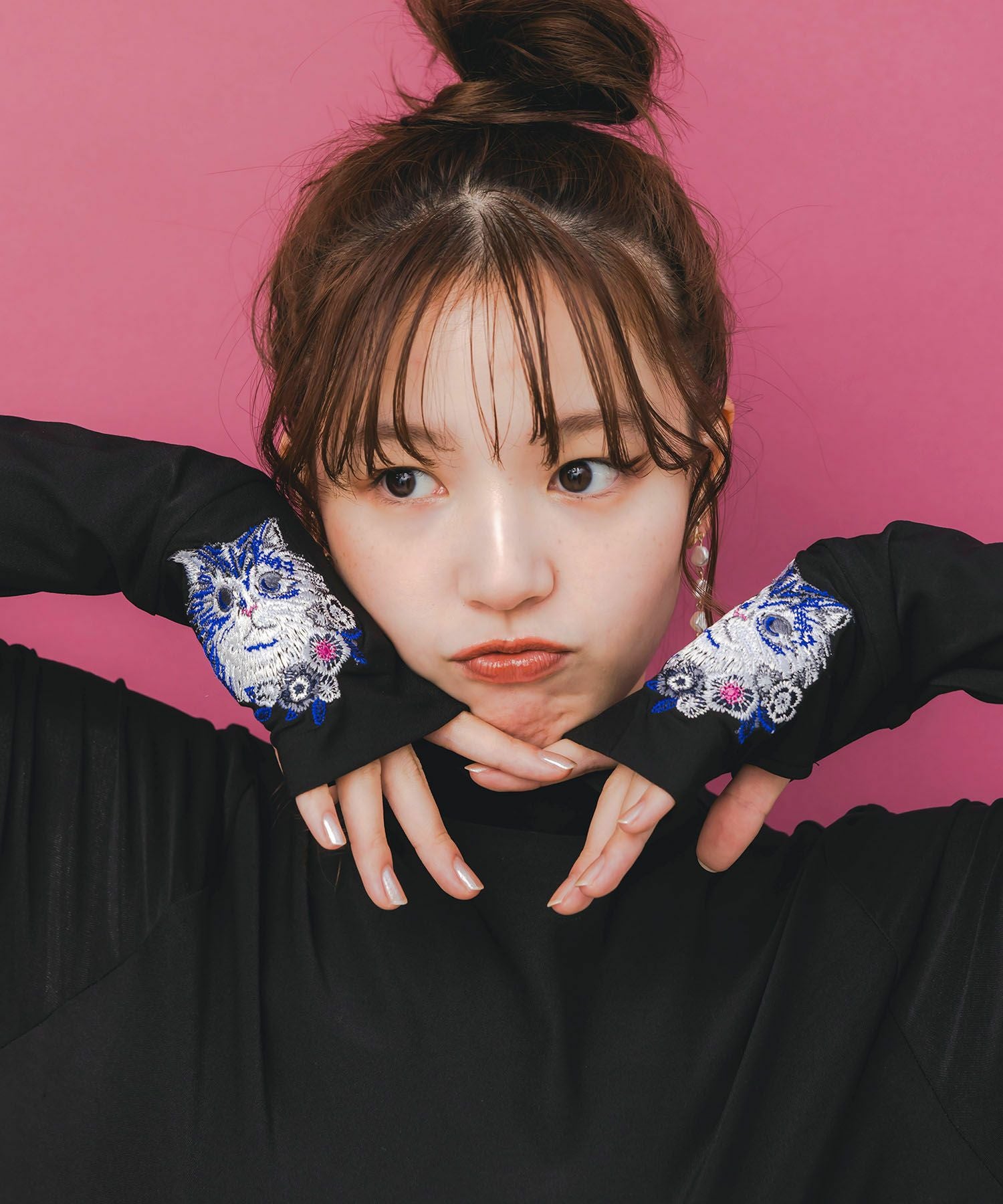 153722：ネコ刺繍袖×メロウ裏起毛スムースインナーの通販-ScoLar