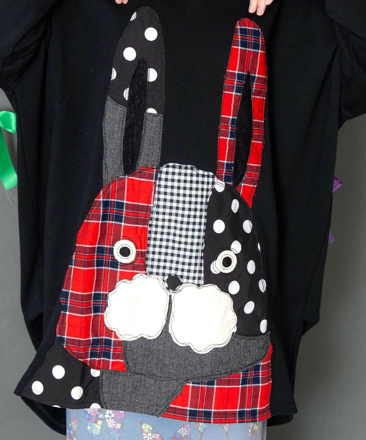 パッチワークラビルアップリケ裏毛プルオーバー-7