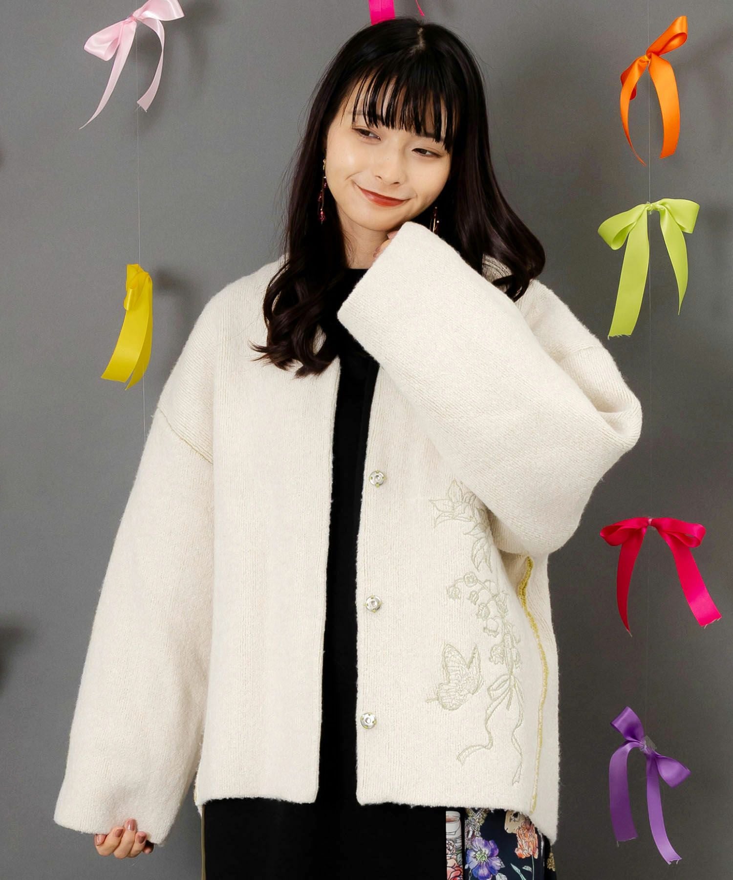 553285：花刺繍バイカラーニットカーディガンの通販-ScoLar