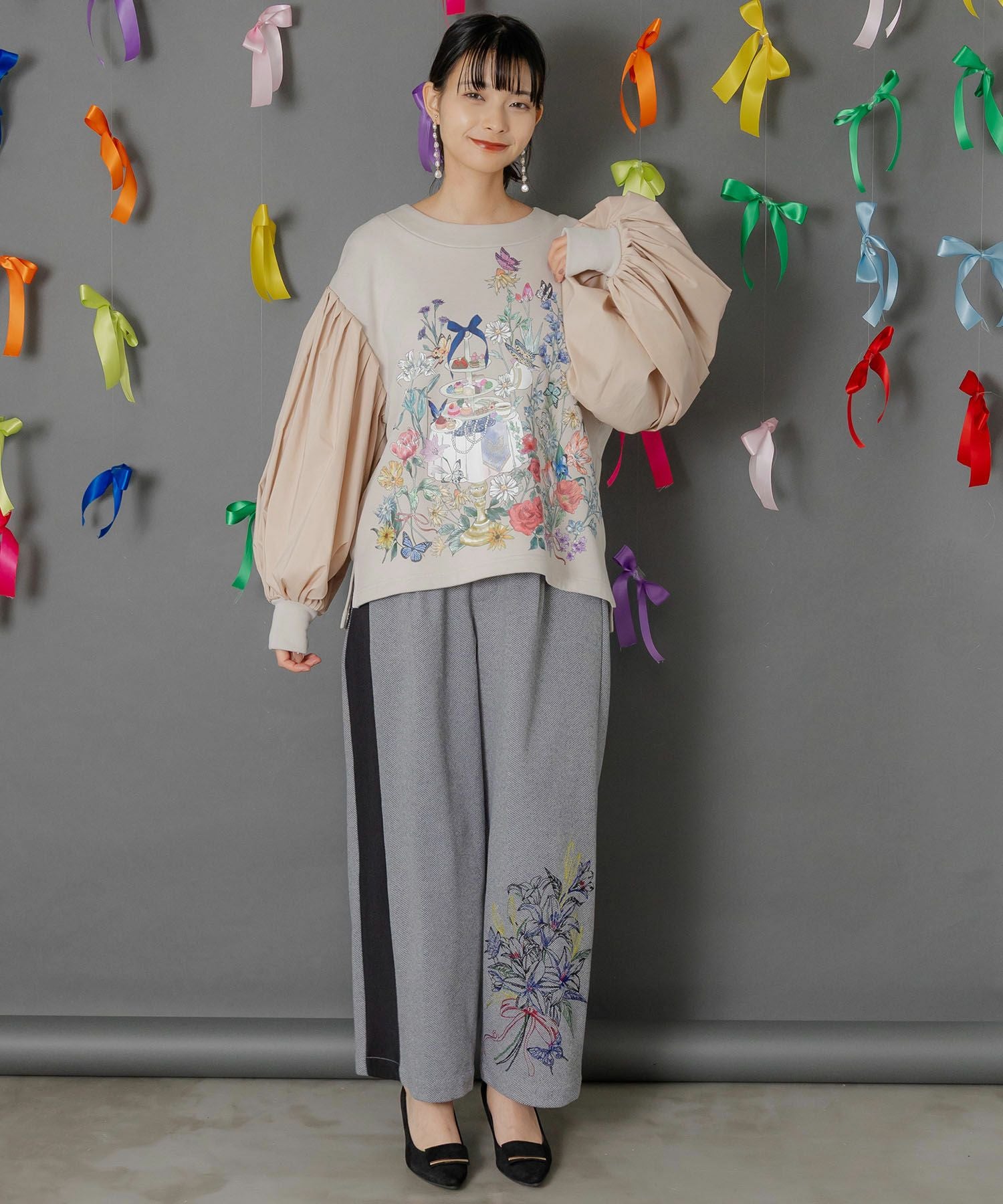 553280：異素材切替×花束刺繍パンツの通販-ScoLar