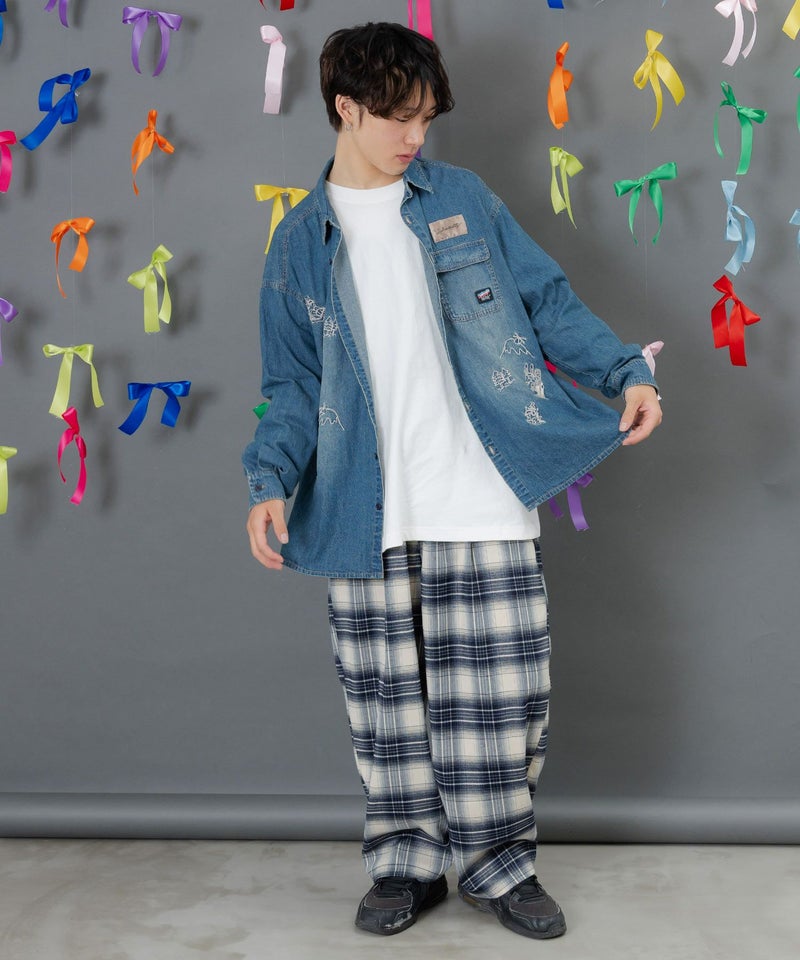 ラビルとネコのスノーメモリー刺繍デニムシャツ-4