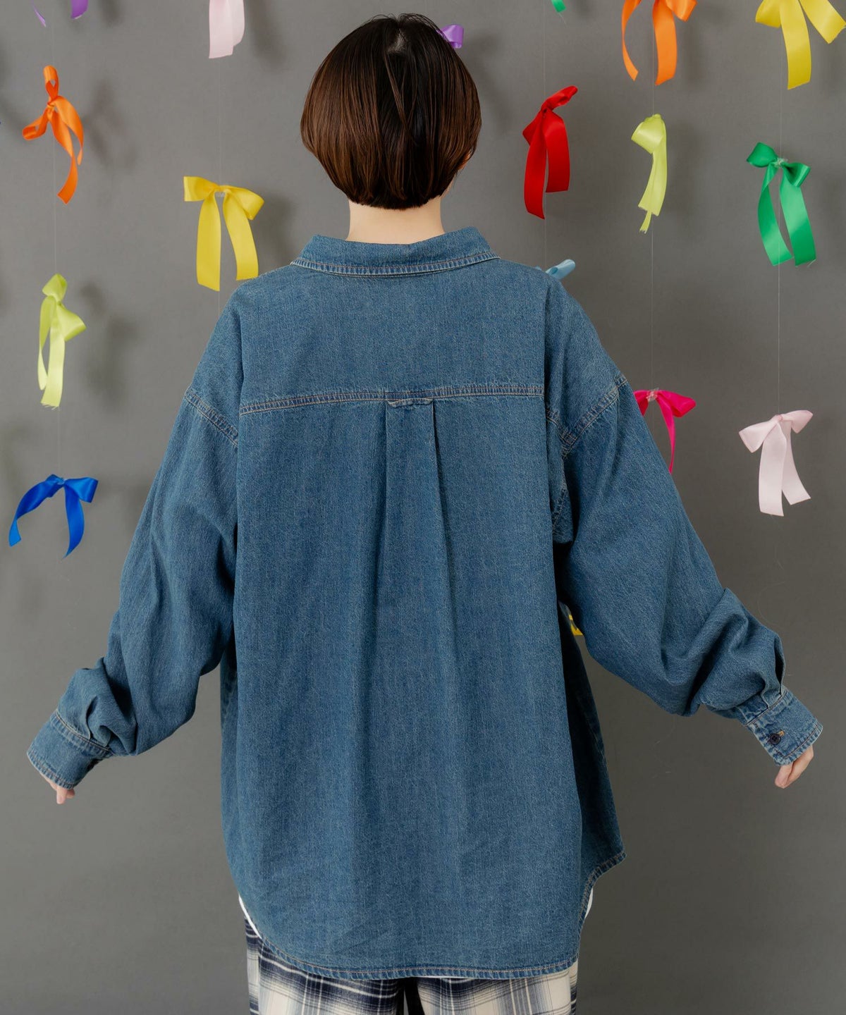 ラビルとネコのスノーメモリー刺繍デニムシャツ-11