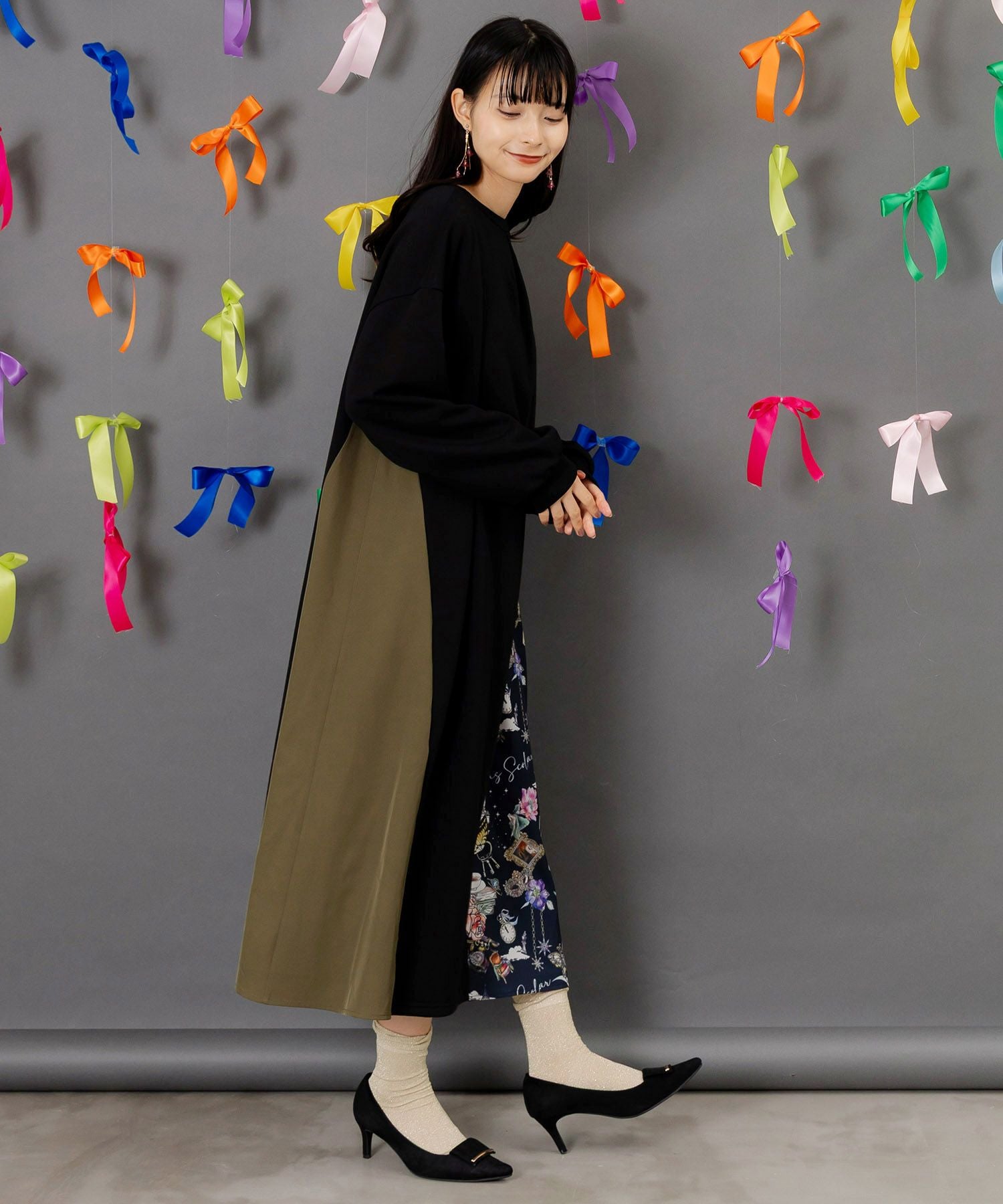 553289：アンティーク柄 バイカラー切替ワンピースの通販-ScoLar