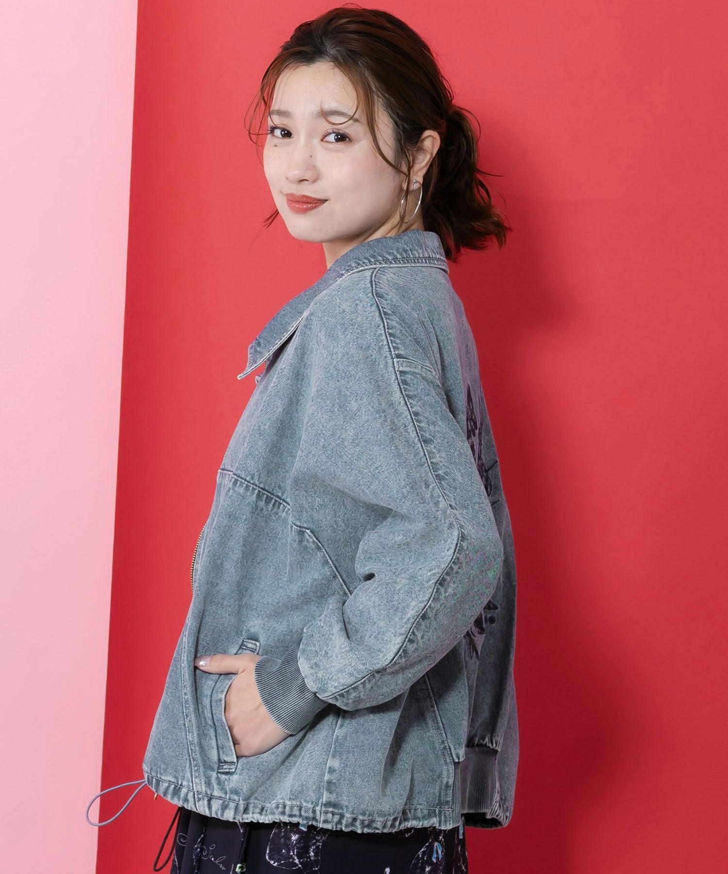 161614：ヴィンテージ風ネコ刺繍デニムジャケットの通販-ScoLar