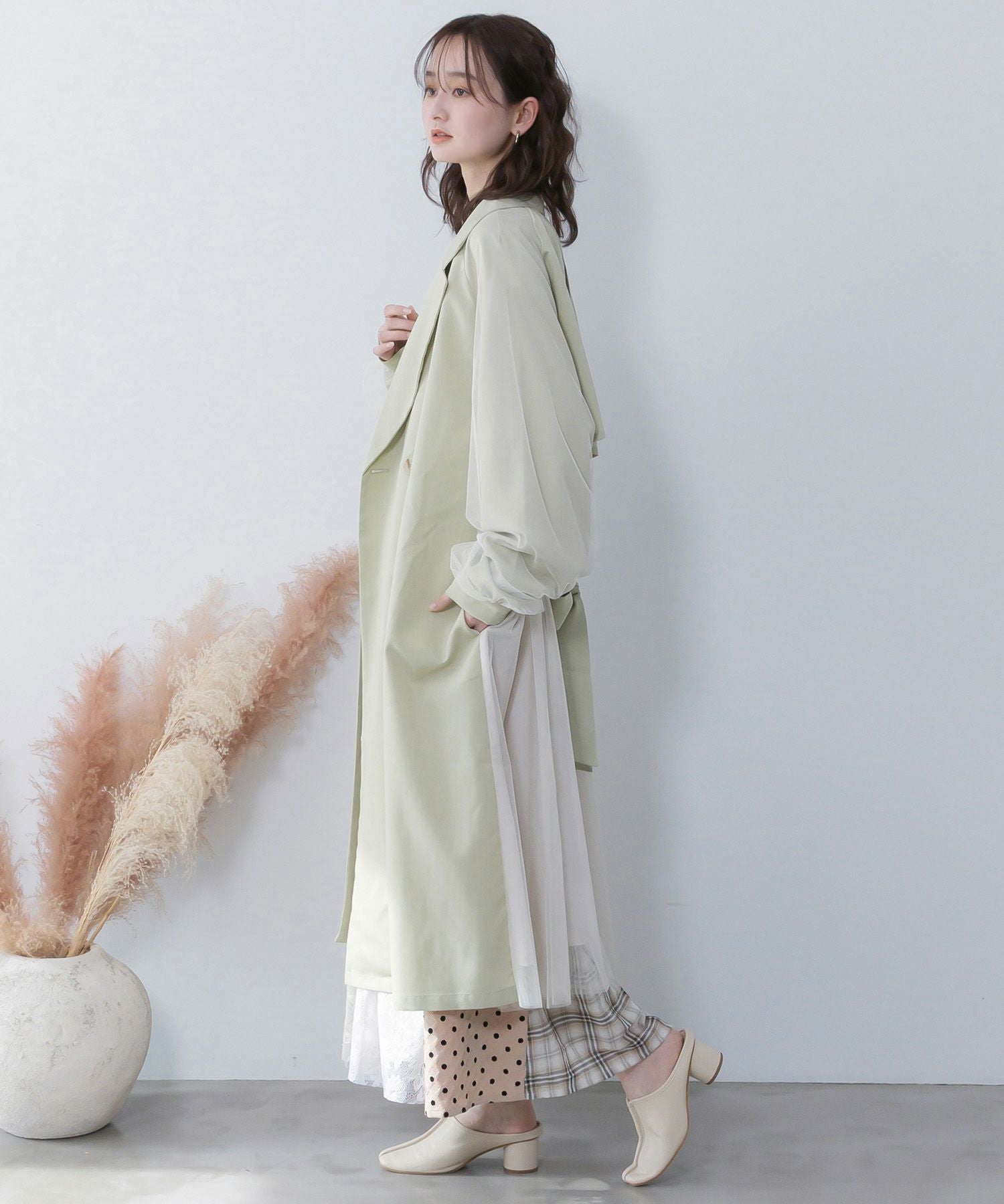 561212：チュール重ね花刺繍ロングコートの通販-ScoLar