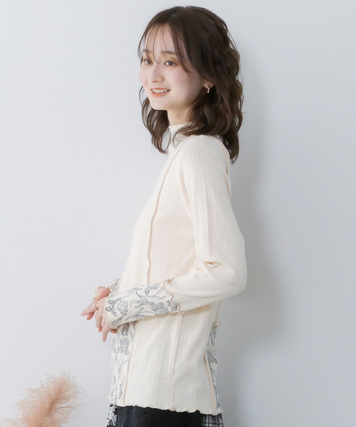 花蝶刺繍テレコ素材メロウ入りインナー-4