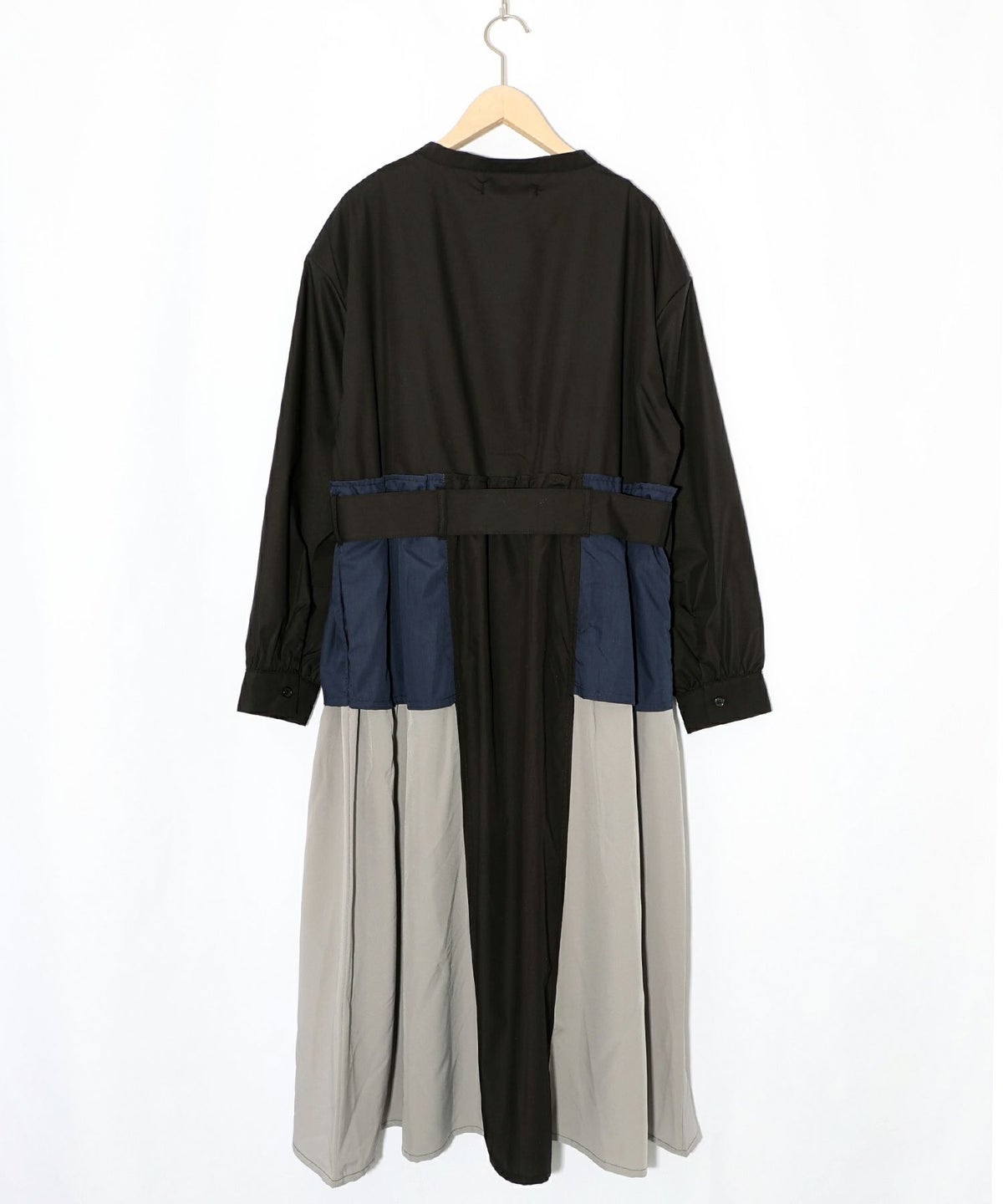 花刺繍トレンチコート風異素材切替ワンピース-15