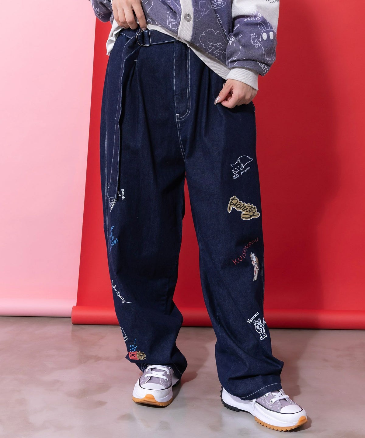 らくがき風ワッペンベルト付きパンツ-1