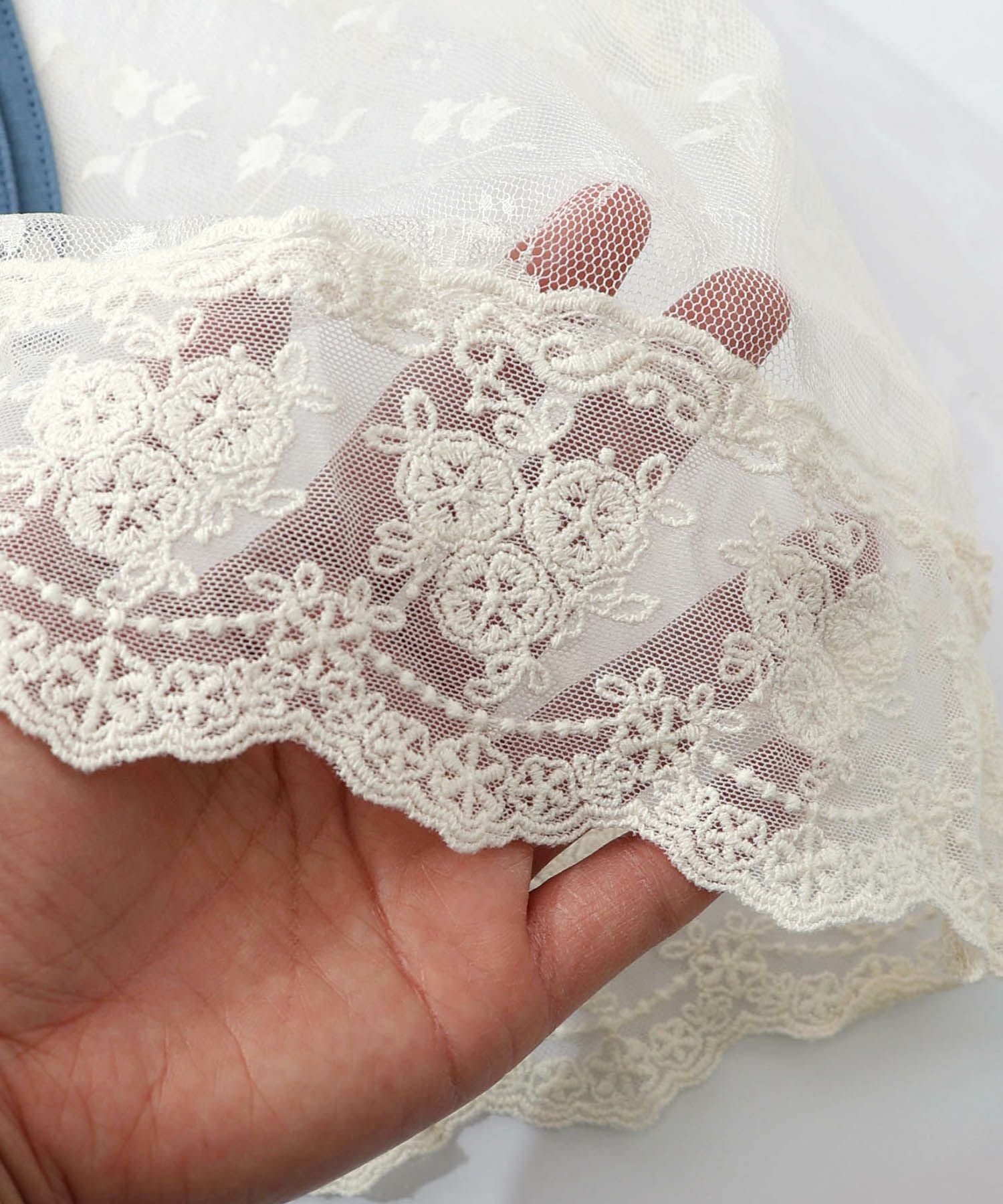 161620：アート柄レース切替チュニックの通販-ScoLar