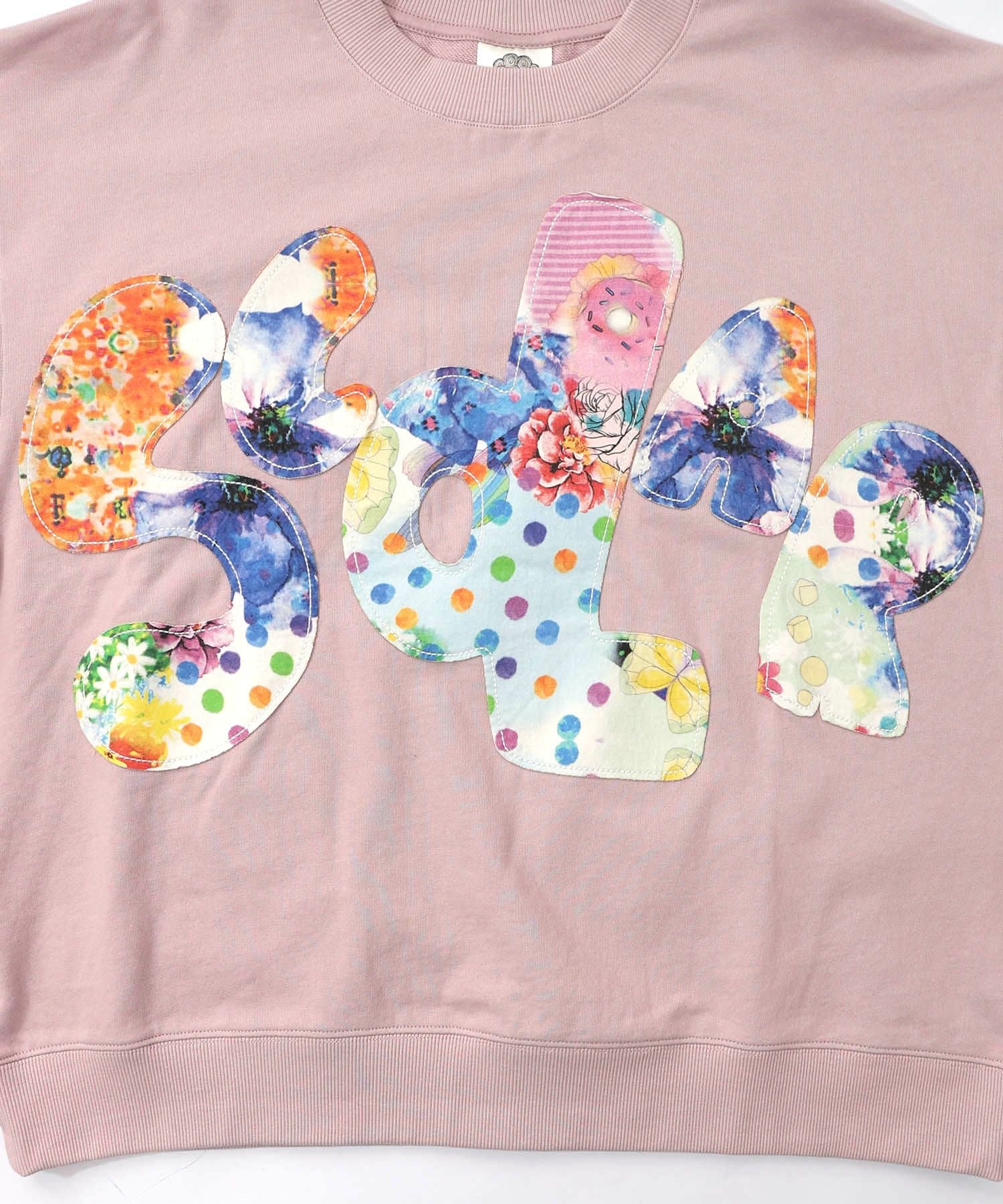 161618：スカラー総柄ロゴアップリケ裏毛プルオーバーの通販-ScoLar